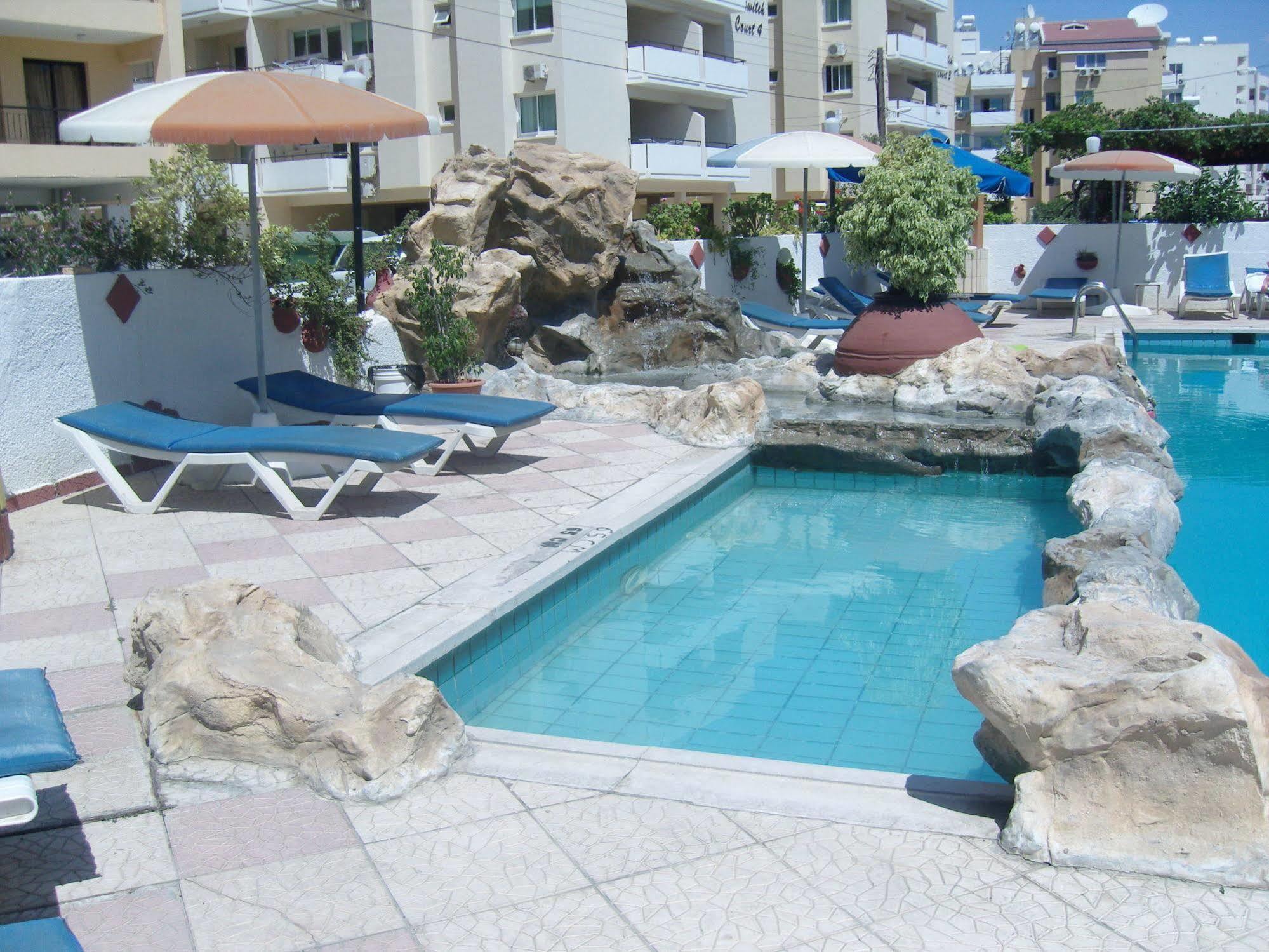 Hotel Best Western Plus Larco Lárnaca Exterior foto